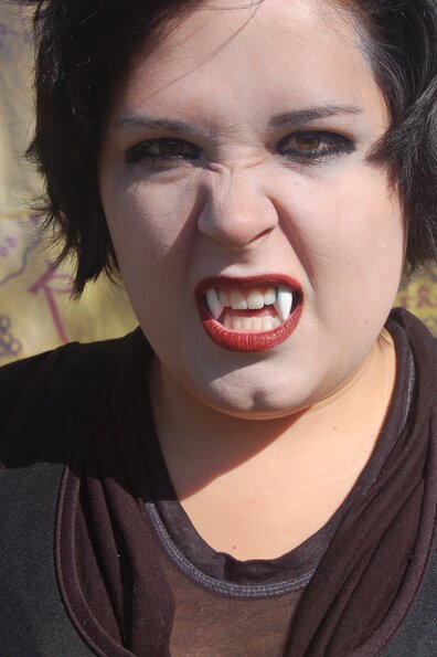 VAMPIRE 1 (2)