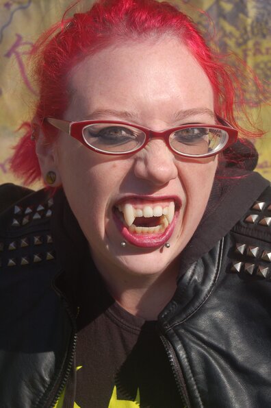 VAMPIRE 2 (2)