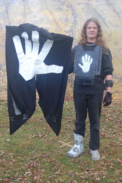 WHITE HAND 09 (1)